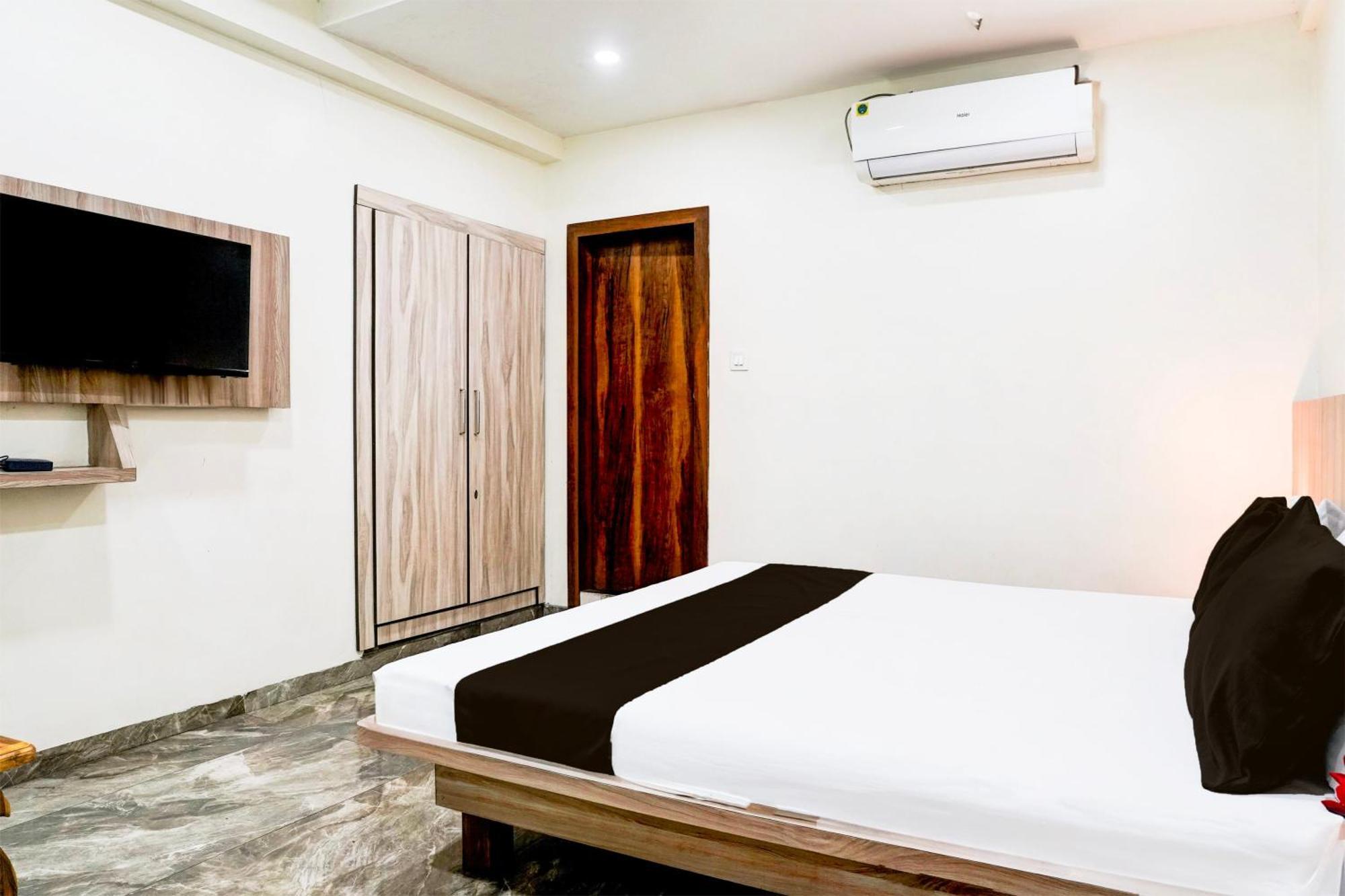 Super Hotel O Dombivali Formerly Pk Lodging Dombivli ภายนอก รูปภาพ