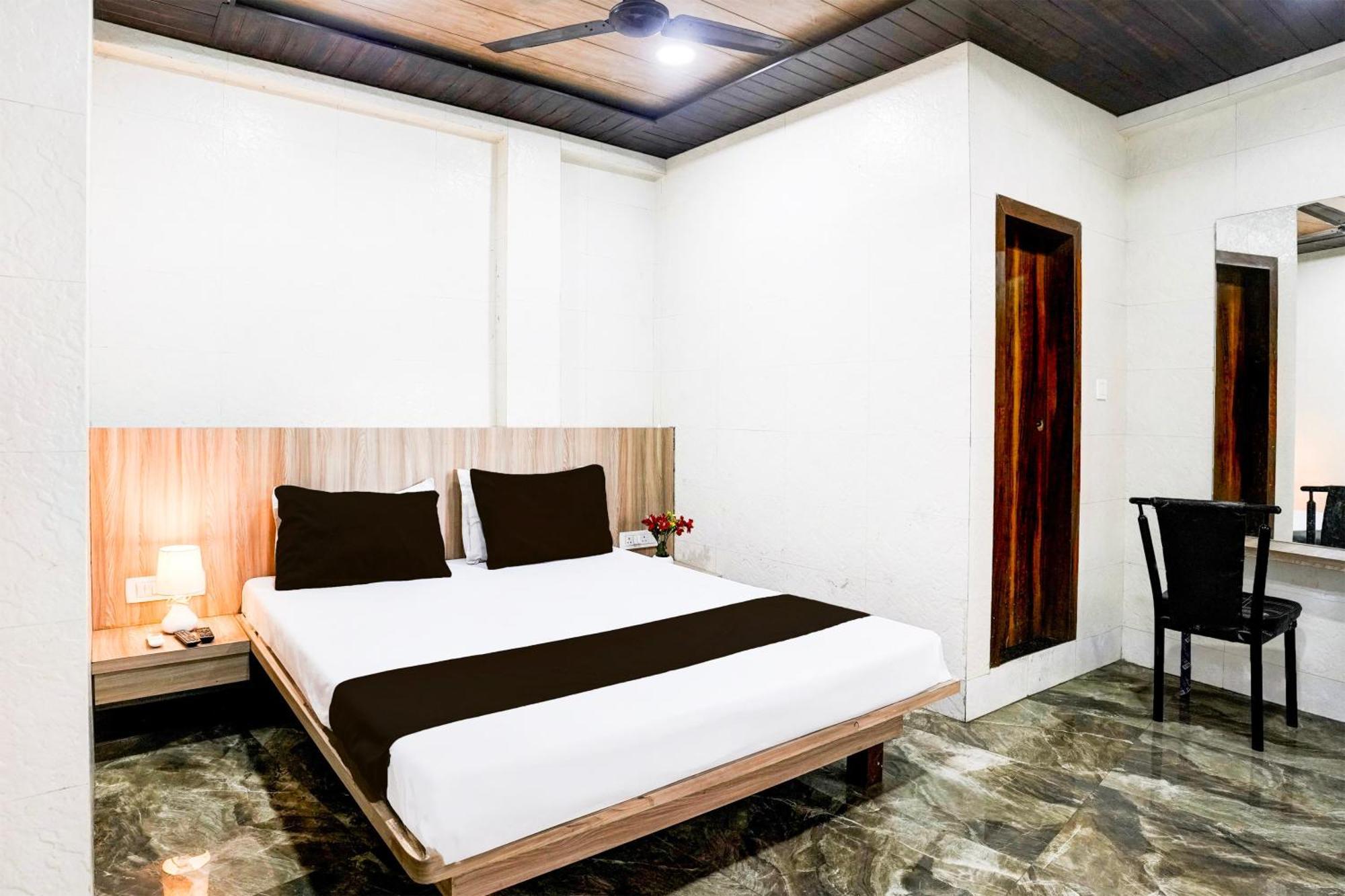 Super Hotel O Dombivali Formerly Pk Lodging Dombivli ภายนอก รูปภาพ