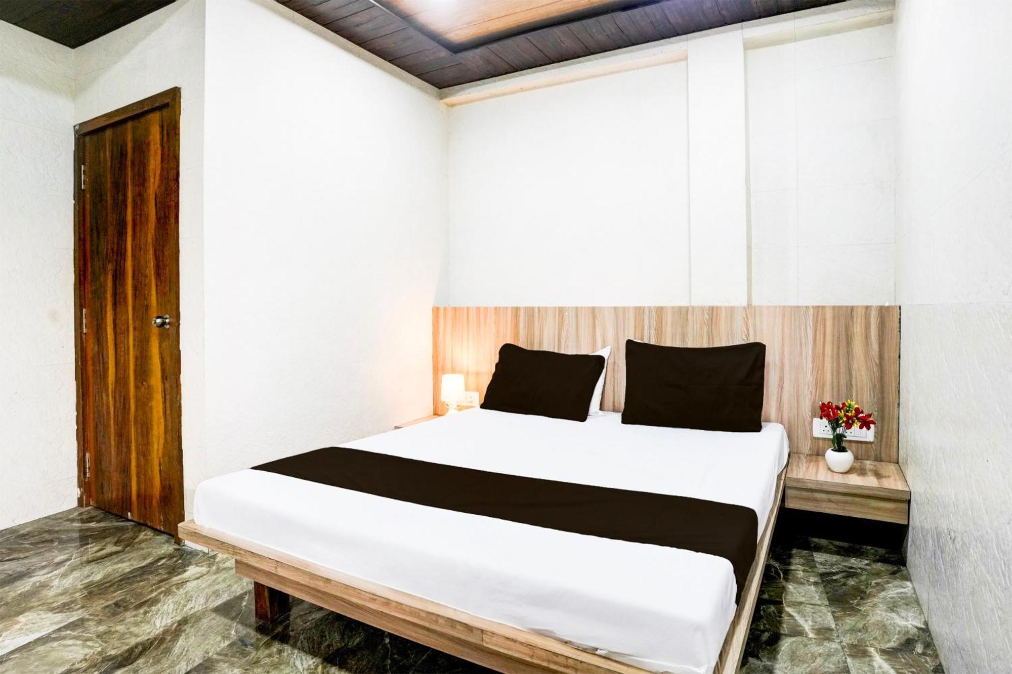Super Hotel O Dombivali Formerly Pk Lodging Dombivli ภายนอก รูปภาพ
