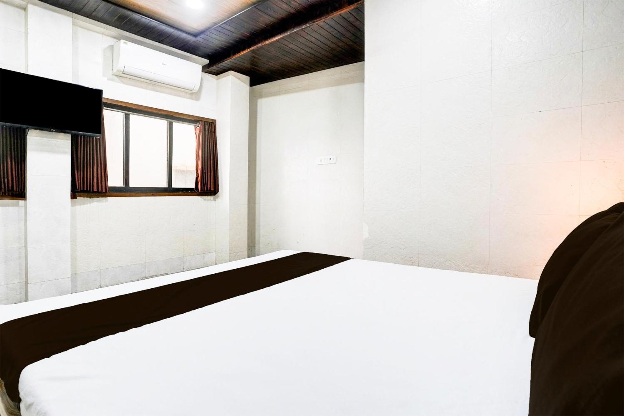 Super Hotel O Dombivali Formerly Pk Lodging Dombivli ภายนอก รูปภาพ